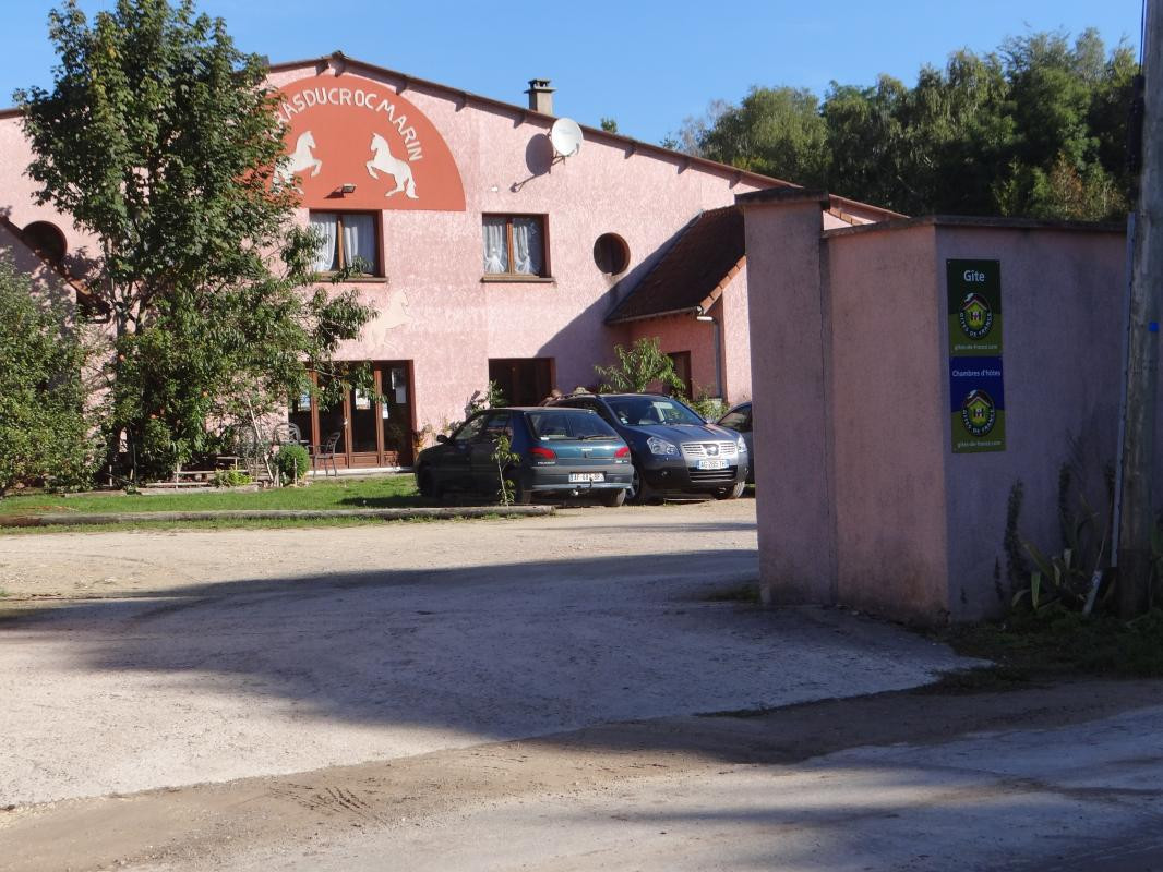 photo 0