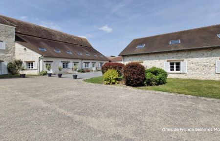 G&icirc;te de groupe n&deg;20029 Villeneuve-sous-Dammartin - Seine-et-Marne - photo